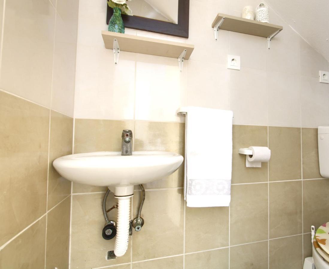 Old Fisherman'S House - Apartment Sonja Banj المظهر الخارجي الصورة